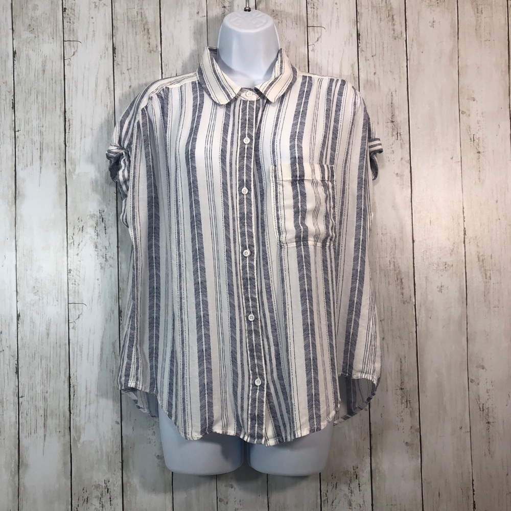 Cloth & Stone Button Up Cuffed Cap Sleeve Collar Top Large - Picture 2 of 10